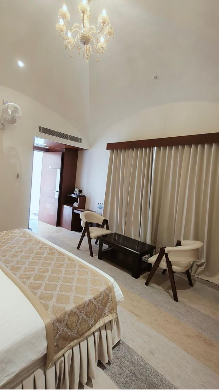 Ayodhya Haat Luxury Cottages מראה חיצוני תמונה