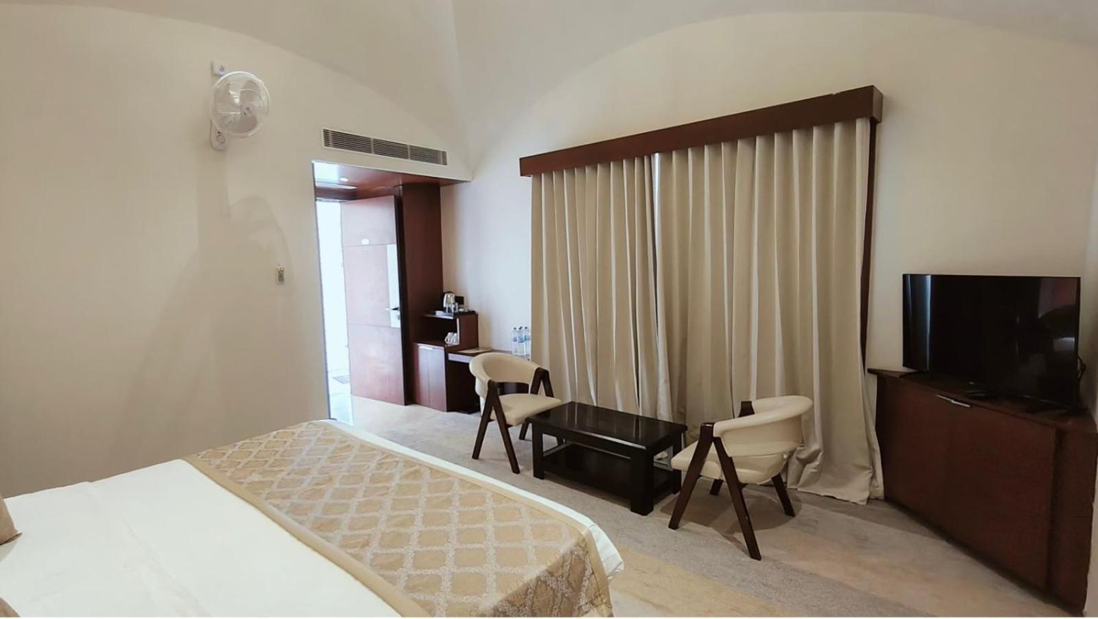 Ayodhya Haat Luxury Cottages מראה חיצוני תמונה
