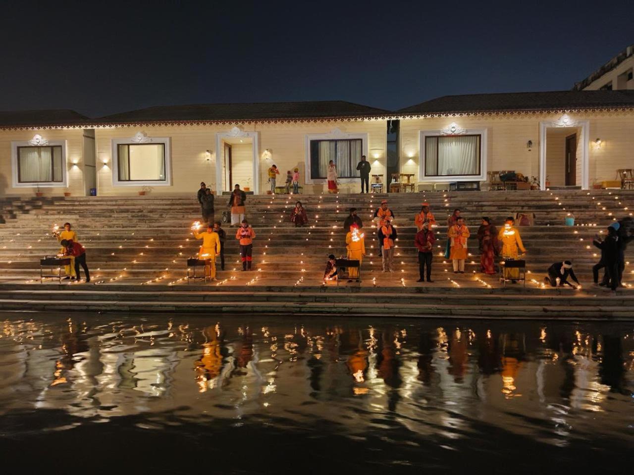 Ayodhya Haat Luxury Cottages מראה חיצוני תמונה